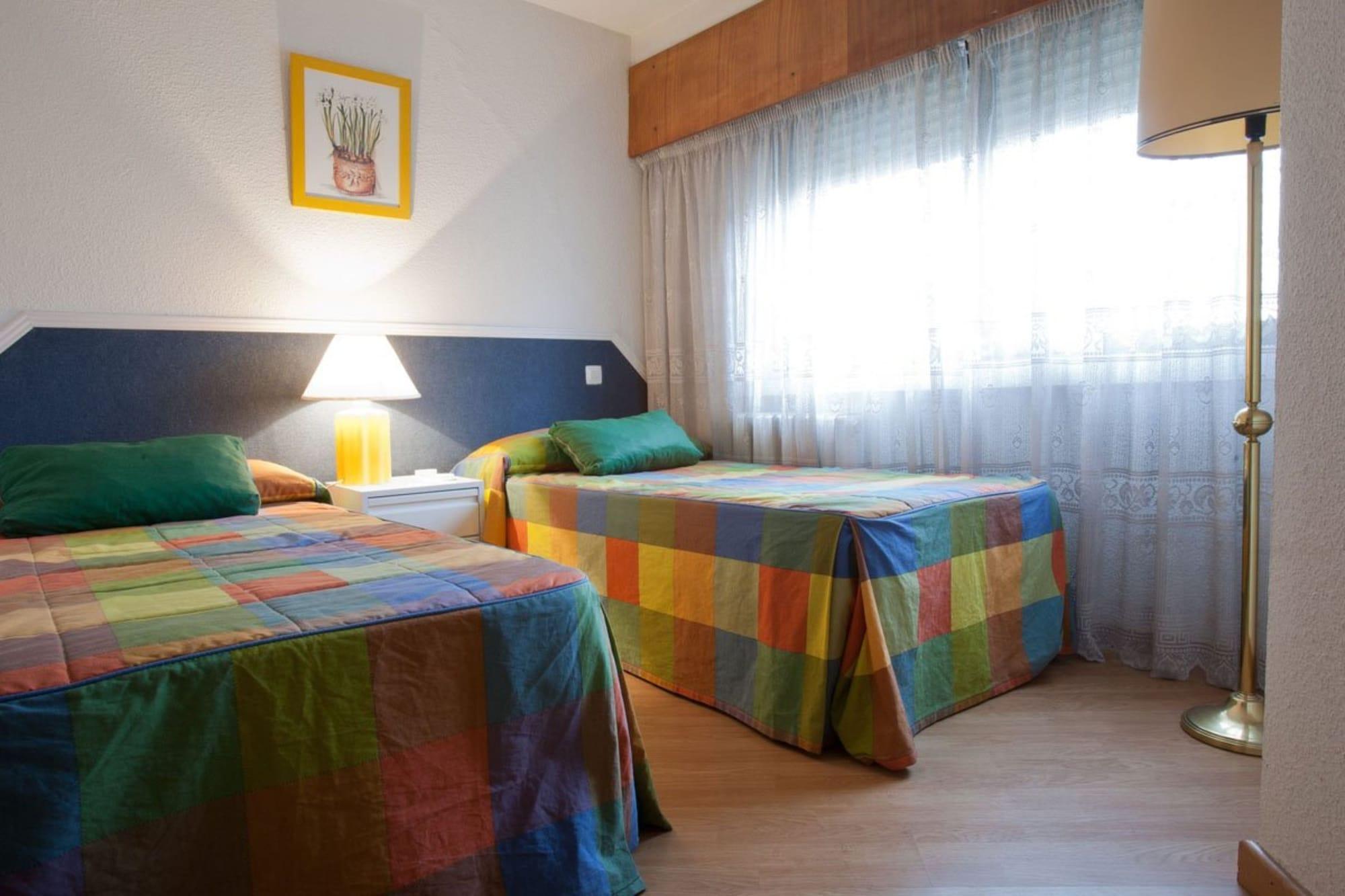 Apartamentos Goya 75 Madrid Eksteriør billede