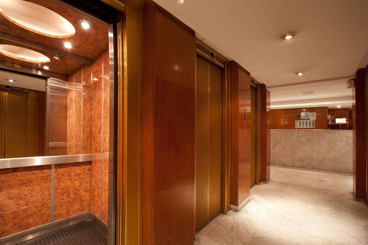 Apartamentos Goya 75 Madrid Eksteriør billede