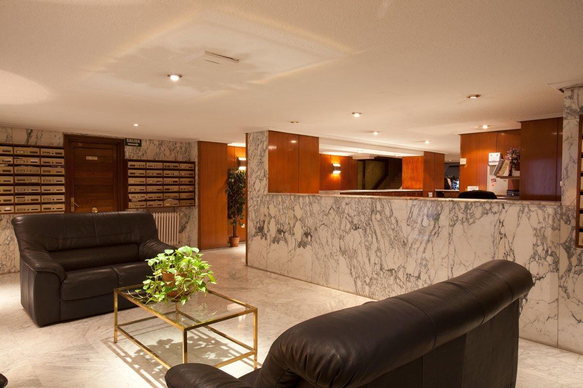 Apartamentos Goya 75 Madrid Eksteriør billede