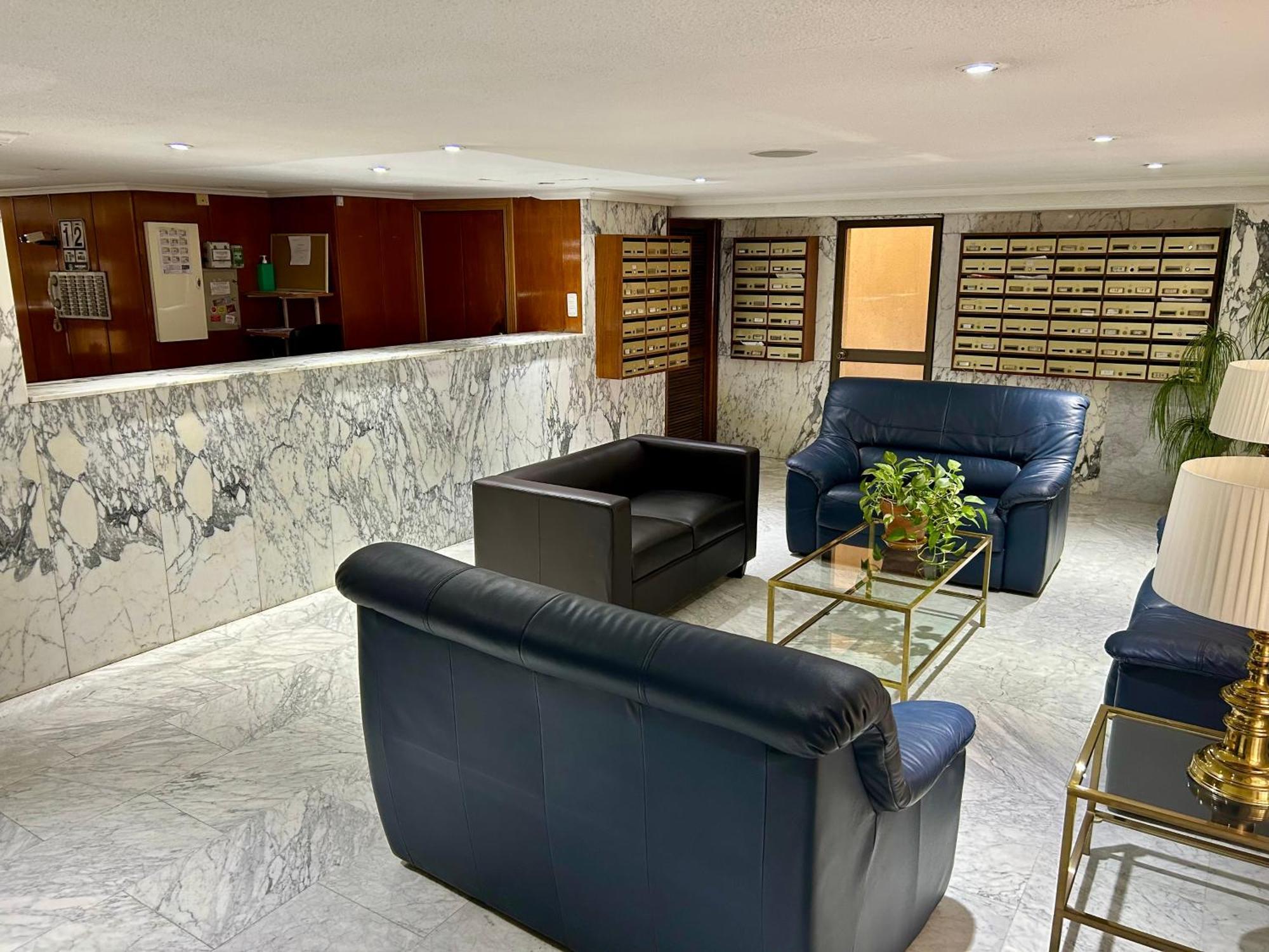 Apartamentos Goya 75 Madrid Eksteriør billede